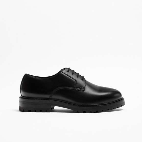 NWT. Zara Black Leather Thick Sole Laced Derby Shoes. Size 10.